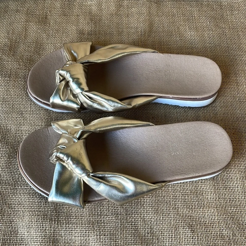 Catherine malandrino sandals bow Size 6 Slide Slip On